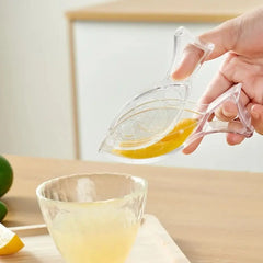 New Acrylic Manual Lemon Squeezer Transparent Kitchen Tools Mini Juicer Handheld Portable Wedge Squeezer Anti-Corrosion