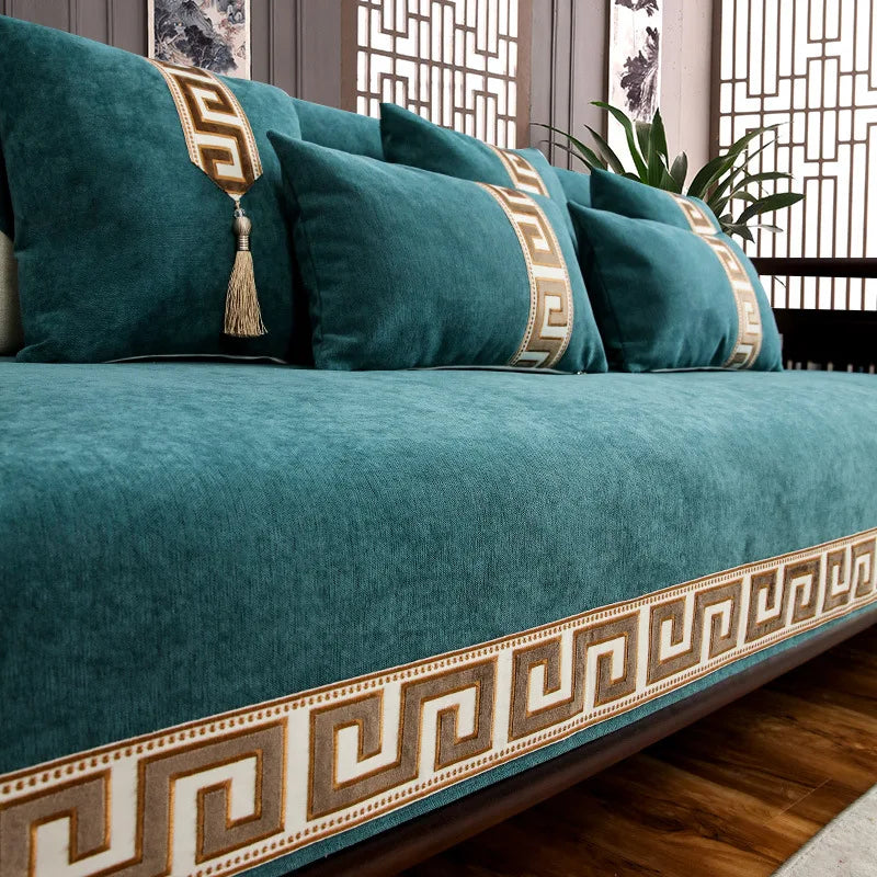 Luxury Embroidery Sofa Cover Protector Non-slip Wide Gold Side Couch Slipcover Four Season Universal Sofa Covers for Living Room