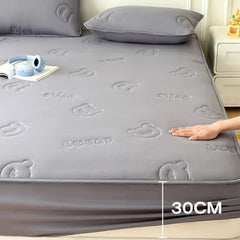 Ultrasonic Quilted Queen Fitted Sheet Waterproof King Mattress Protector with Elastic Band Anti-Mite Soft Breathable Bed Cover