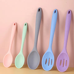 Long Handle Silicone Ladle Soup Spoon Colander Ramen Noodles Tablespoons Scoop Rice Salad Stirring Spoons Kitchen Tools, Cooking Utensils