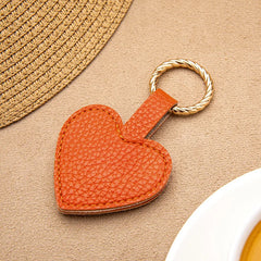 Travel Bag Hat Clip Kawaii Heart-shaped PU Leather Hat Hanger Outdoor Travel Beach Hat Clamps Travel Accessories Luggage Tags