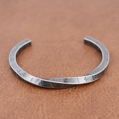 Trendy Charm Viking Nordic Runes C-Shaped Bracelet for Men Women Stainless Steel Classic Mobius Opening Bracelet Amulet Jewelry