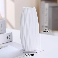 White Ceramic Vases Nordic Decorative Vasen Ornaments Home Living Room Decor Flower Arrangements Sketching Props Desktop Decor