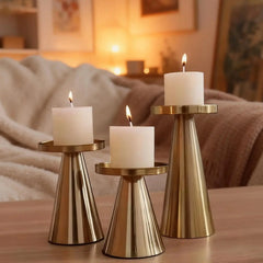 2026 gold and black Candle Holder New Romantic Candlelight Dinner Creative Iron Art Home Decoration Ornament
