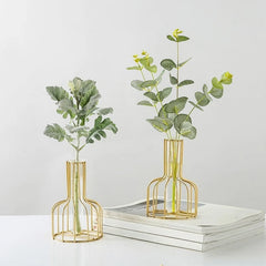 Ornamental Wrought Iron Gold Flower Vase Hollow Design for Home Living Room Decor Artificial Dried Floral Arrangement Container