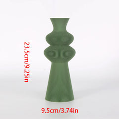One modern and minimalist plastic vase, suitable for living rooms, studies, offices or exhibition halls, and is very suitable fo