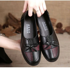 Women’s Leather Flats Classic Casual Loafers