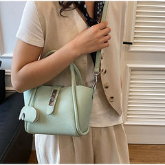 Fashion Leather Tote Bag – Versatile Casual Commuter Bag