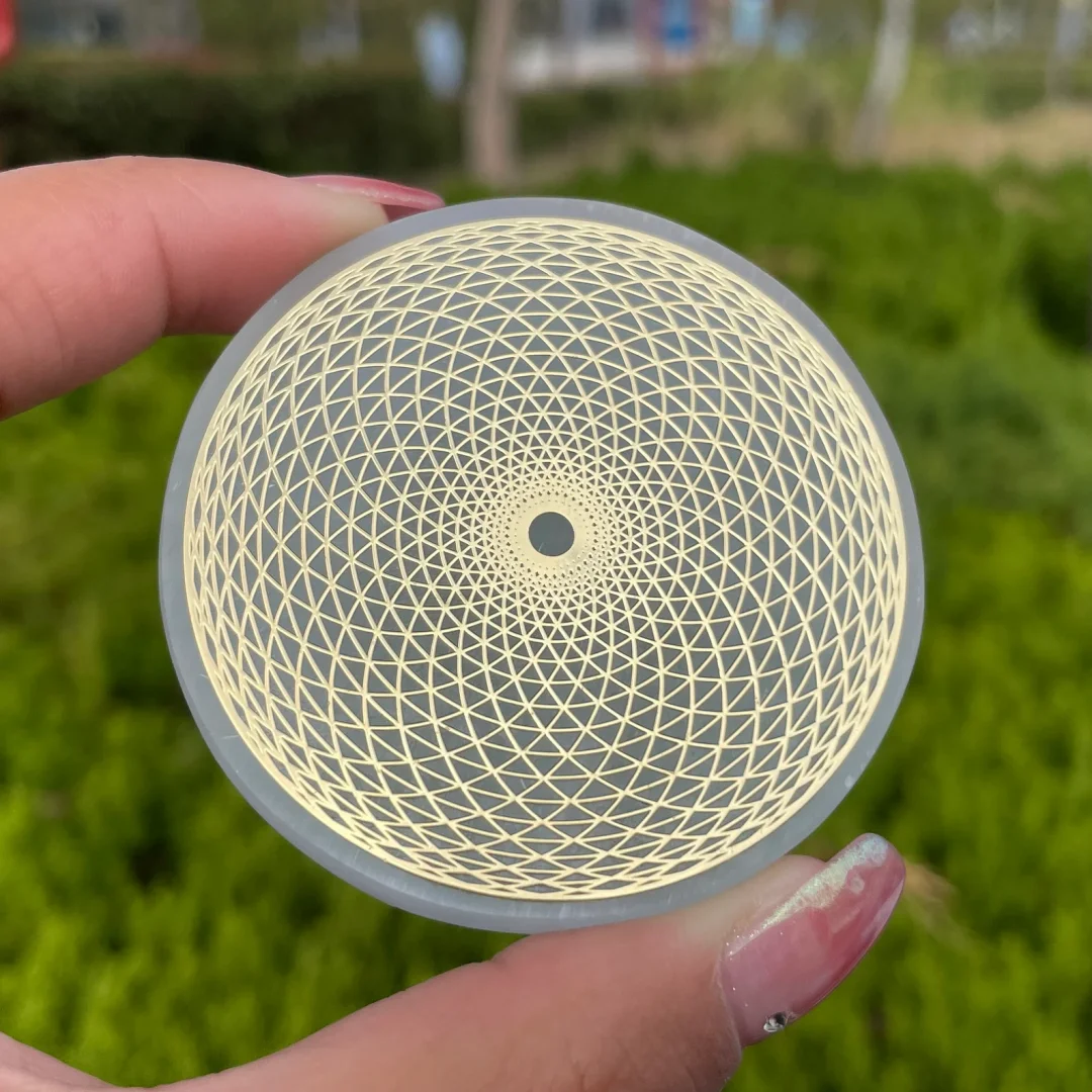 6cm Natural Selenite Disk,Quartz Crystal Disk,Recharge Crystal ,Life network, Collection,Crystal Gift,Home Decor