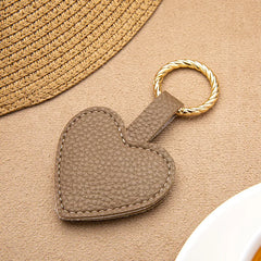 Travel Bag Hat Clip Kawaii Heart-shaped PU Leather Hat Hanger Outdoor Travel Beach Hat Clamps Travel Accessories Luggage Tags