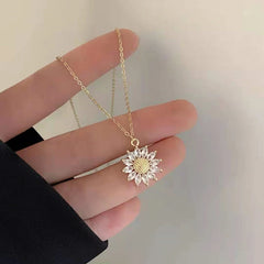 New In Light Luxury Zircon Crystal Stainless Steel Necklace Korean Fashion Sweet Sexy Female Clavicle Chain Jewelry