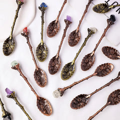 Natural Crystal Tumbled Stone Spoon Magic Energy Divination Halloween Spirit Souvenir Gift Home Decor Christmas Graduation Gift