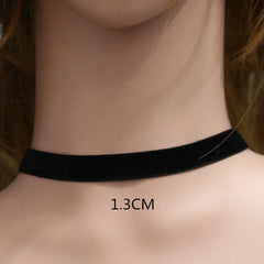 Fashion Sexy Punk Gothic Black Velvet Choker Necklaces Simple Vintage Clavicle Neck Chain Girls Party Jewelry Accessories