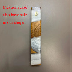 Hebrew Letter Shin for Mezuzah Metal Shin Yellow Gold small Shin Design Mezuza Shin for Israel Judaism