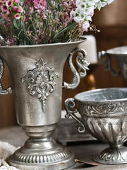Vintage High Foot Iron Vase Classical Living Room Dry Flower Arrangement Accessories Creative Home Metal Flower Pot Decoration