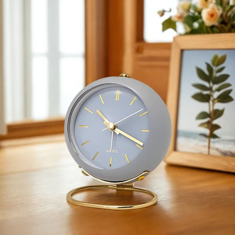 Table Alarm Clocks with Light, Retro Silent Non-Ticking Analog Clock Loud Table Clock for Bedside Office Travel Kids Decoration