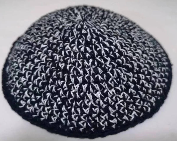 16/17cm HANDMADE KNITTED YARMULKE KIPPAH