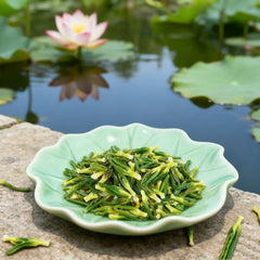 High Quality Natural Bulk Lotus Seed Heart Dried Flowers Used Candle Making Wedding Party Decoration Embellishment Bath Soap