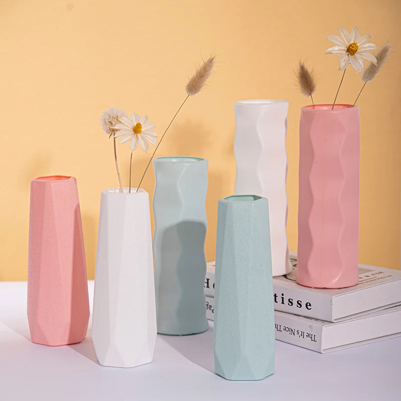 Nordic Vases Pure White Plastic Vases Imitation Ceramic Flower Vases Desktop Flowerpot Wedding Decor Home Ornament