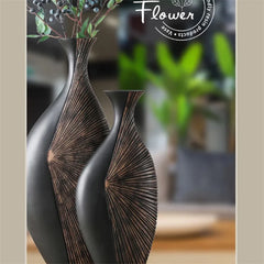 Light Luxury Retro - style Vertical Black Resin Vase Ideal for New Chinese - inspired Living Room and Entrance Dried Flower Dec