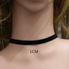 Fashion Sexy Punk Gothic Black Velvet Choker Necklaces Simple Vintage Clavicle Neck Chain Girls Party Jewelry Accessories