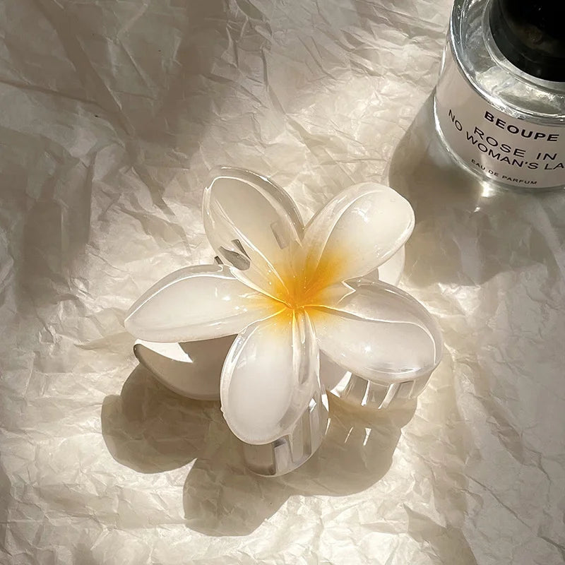 Bohemian Floral Hair Claw Clip – Hawaiian Beach Style