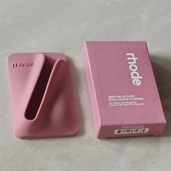 Snap-On Lip Case MagSafe Lip Gloss Holder With MagSafe Support Peptide Treatment Anti-Slip Single-Sided Case Mount Back Sticker