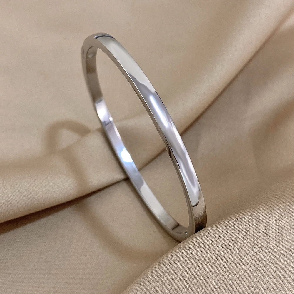 Fashion Smooth Stainless Steel Cuff Bangles Bracelets for Women Men New 4mm Gold Plated Stackable Waterproof Charm Jewelry