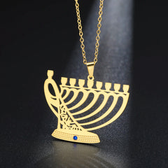  Dreamtimes Vintage Metal Candlestick Pendant Necklace for Women Men Judaism Menorah Trinket Jewelry Jerusalem Religion Gifts