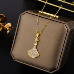 New In Light Luxury Zircon Crystal Stainless Steel Necklace Korean Fashion Sweet Sexy Female Clavicle Chain Jewelry
