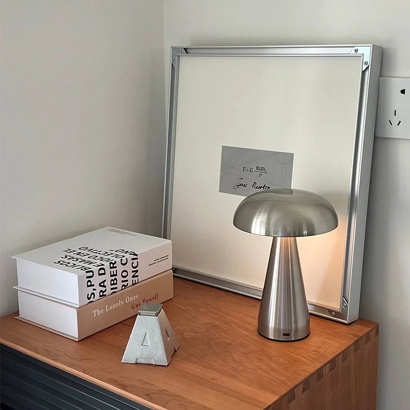 Retro Mushroom LED Table Lamp – Touch Rechargeable Light Home Decor