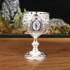1Pc Timeless Embossed Metal Chalice Goblet Vintage Wine Champagne Liqueur Cup Perfect For Bars Restaurants Home Decor.