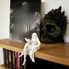 Elegant Romantic Bookshelf Figurine – Home Decor Gift