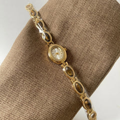 Luxury Green Jade Quartz Wristwatch for Women – Elegant Gift