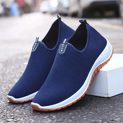 Discover 2025 Men's Leisure Sports Cloth Shoes: Mesh Breathable & Soft Sole for Running