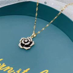 New In Light Luxury Zircon Crystal Stainless Steel Necklace Korean Fashion Sweet Sexy Female Clavicle Chain Jewelry