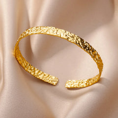 Stainless Steel Wide Bangles for Women Luxury Gold Color Chunky Flower Cuff Bangle Bracelet femme Vintage Wedding Jewelry Gifts