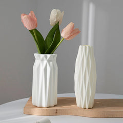 Nordic Vases Pure White Plastic Vases Imitation Ceramic Flower Vases Desktop Flowerpot Wedding Decor Home Ornament