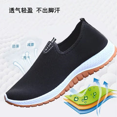 Discover 2025 Men's Leisure Sports Cloth Shoes: Mesh Breathable & Soft Sole for Running