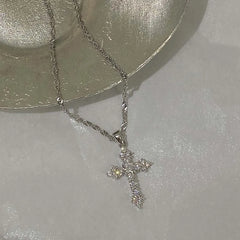 Shiny Crystal Zircon Cross Pendant Necklace Girls Punk Silver Color Thin Chain Necklace Party Jewelry Birthday Gift