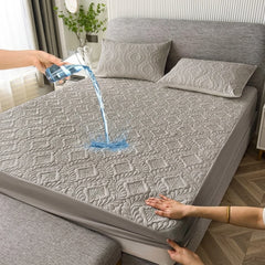 1PC Waterproof Thickened Quilted Mattress Protector Non-Slip Dustproof Bed Fitted Sheet - Breathable Mattress Cover for Comfort