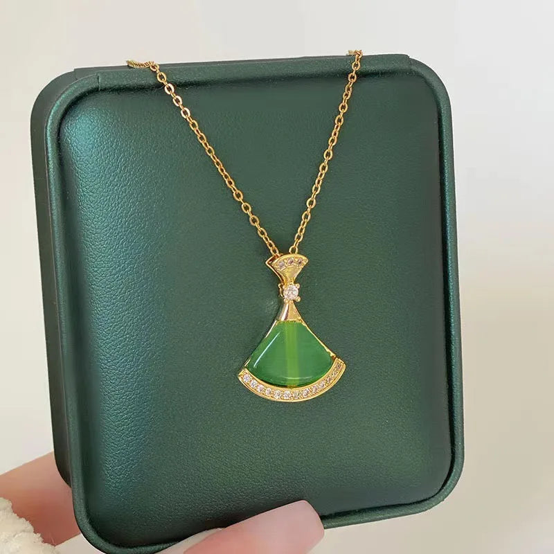 New In Light Luxury Zircon Crystal Stainless Steel Necklace Korean Fashion Sweet Sexy Female Clavicle Chain Jewelry