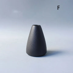 Ceramic vase, small flower vase, minimalist black ceramic living room decor, Japanese retro black dried flower planter