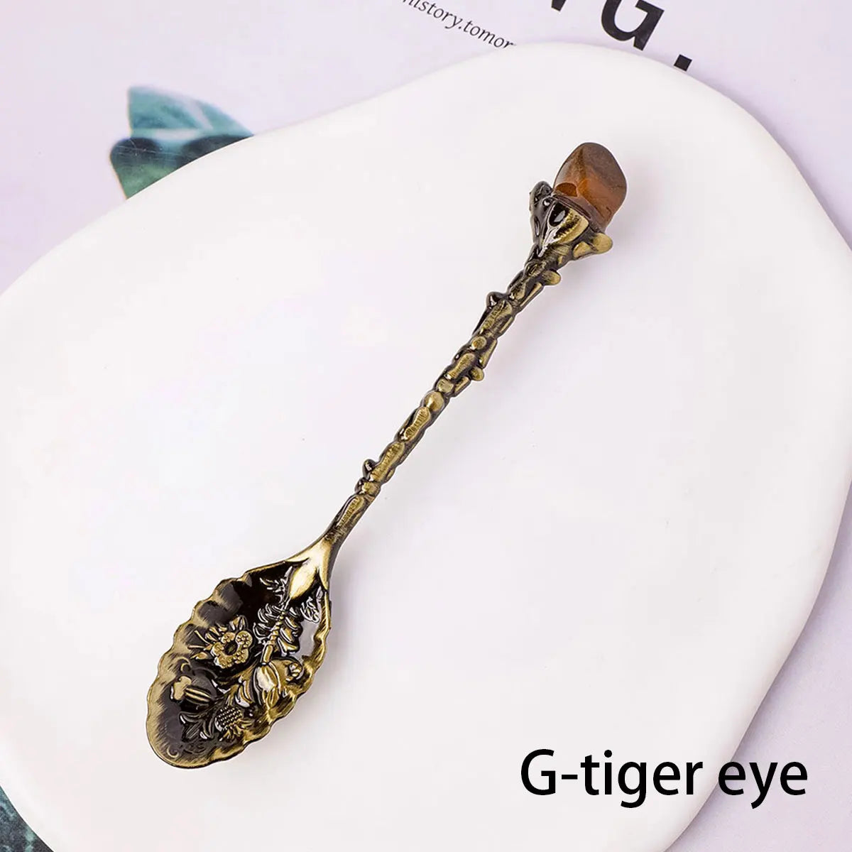 Natural Crystal Tumbled Stone Spoon Magic Energy Divination Halloween Spirit Souvenir Gift Home Decor Christmas Graduation Gift