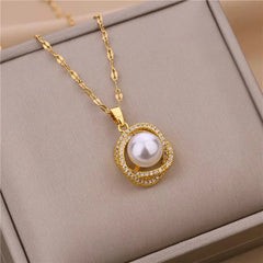 New In Light Luxury Zircon Crystal Stainless Steel Necklace Korean Fashion Sweet Sexy Female Clavicle Chain Jewelry
