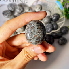 1PC/3PCS/5PCS 10-50mm Natural Yooperlite Tumbled Stones Crystal Minerals-UV Fluorescent,Glitter,Healing Crystal,Gift