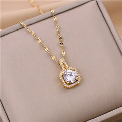 New In Light Luxury Zircon Crystal Stainless Steel Necklace Korean Fashion Sweet Sexy Female Clavicle Chain Jewelry