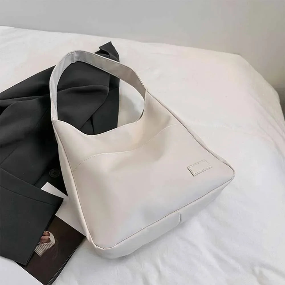 Simple large capacity casual retro shoulder bag, casual commuting fashionable handbag