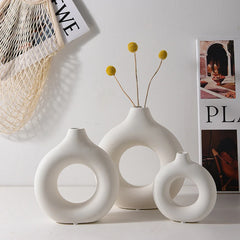 Nordic White Vase Designed Plastic Pot Bud Bottle Floral Arrangement Display Bottle Living Room Decor
